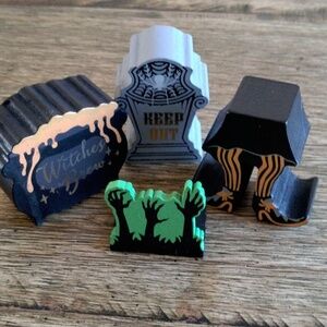 🦋 HALLOWEEN DECOR🦋